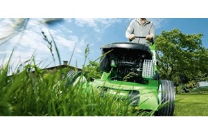 Gartentechnik - Rasenpflege / Gehölzpflege